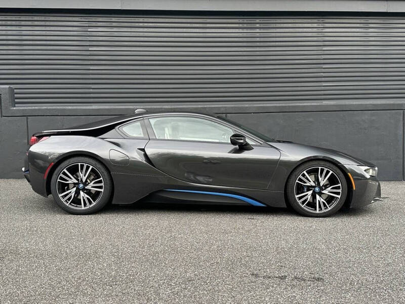 2015 BMW i8