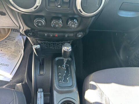 2013 Jeep Wrangler Unlimited Sahara