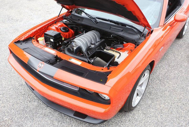 2008 Dodge Challenger SRT8