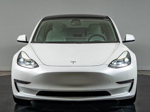 White 2021 Tesla Model 3 Standard Range Plus Standard Range Plus 4dr Sedan 2