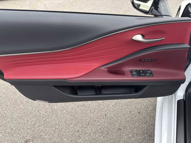 2021 Lexus LC 500 Convertible