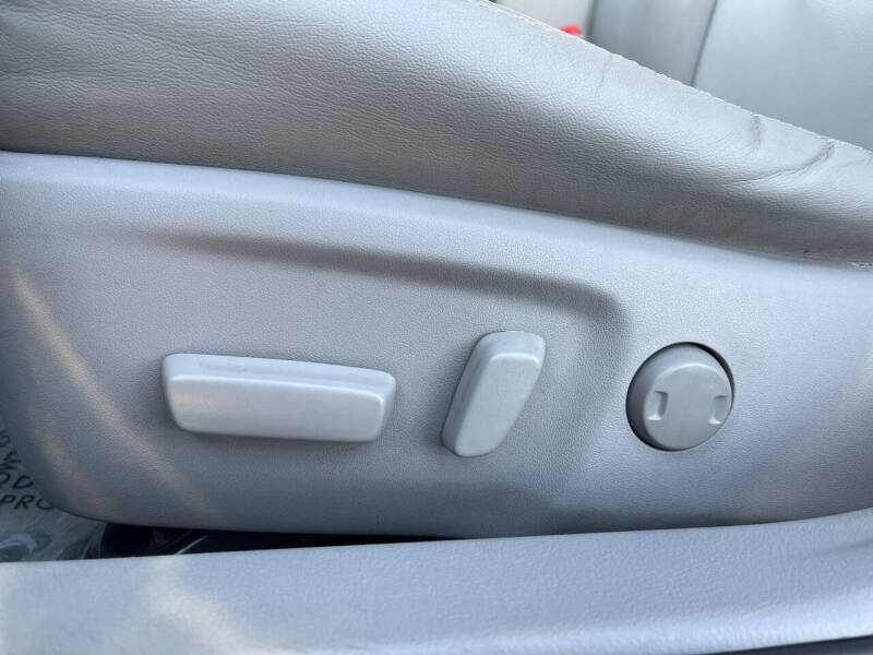 2012 Toyota Camry XLE