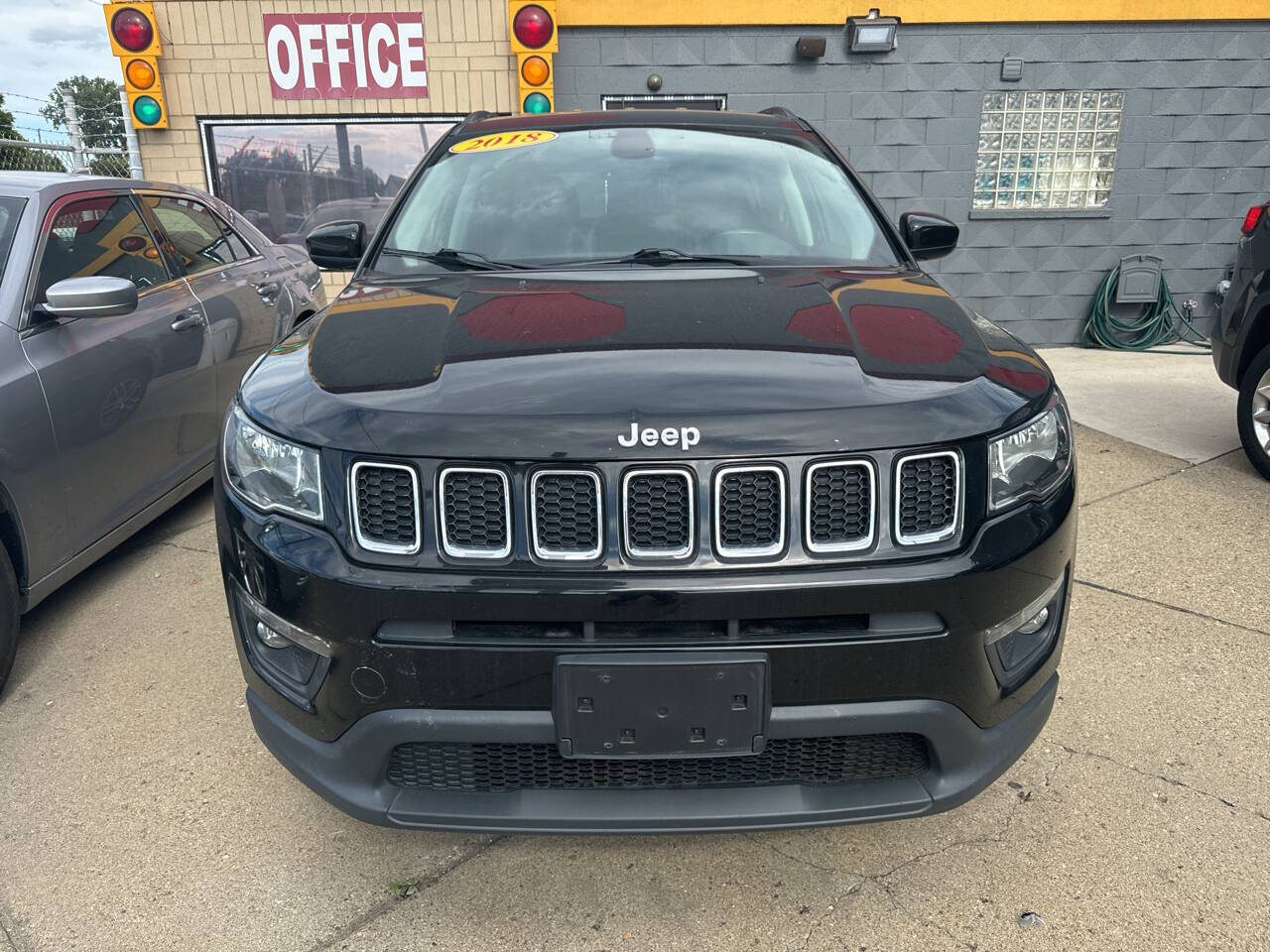 2018 Jeep Compass for sale at Matthew's Stop & Look Auto Sales in Detroit, MI