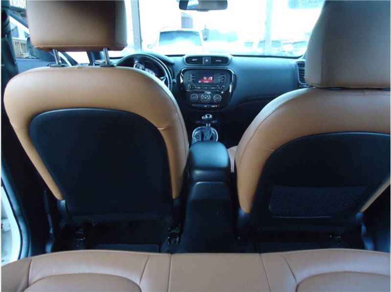 2016 Kia Soul !
