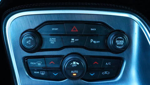 2015 Dodge Challenger R/T Scat Pack