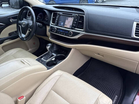 2015 Toyota Highlander Limited Platinum