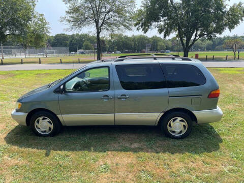 1999 Toyota Sienna