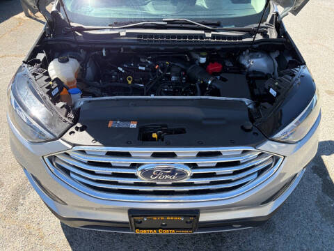 2022 Ford Edge Titanium