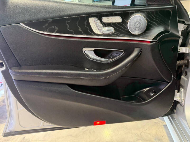 2019 Mercedes-Benz E-Class E 300 4MATIC