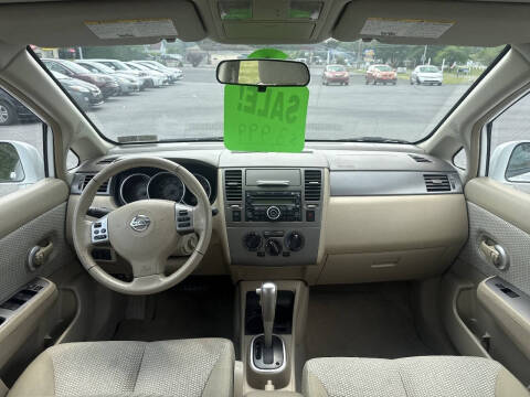 2009 Nissan Versa 1.8 SL