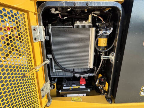 2025 Caterpillar 305.5 E2 CR