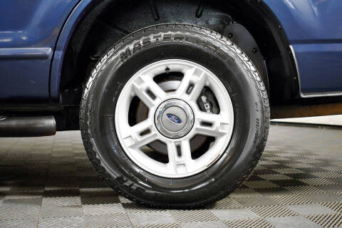 2004 Ford Explorer XLT