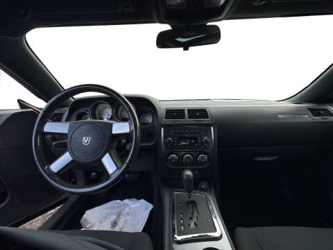 2010 Dodge Challenger SE