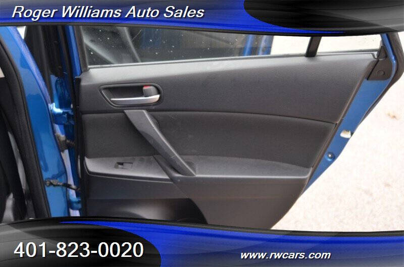 2012 Mazda MAZDA3 i Touring