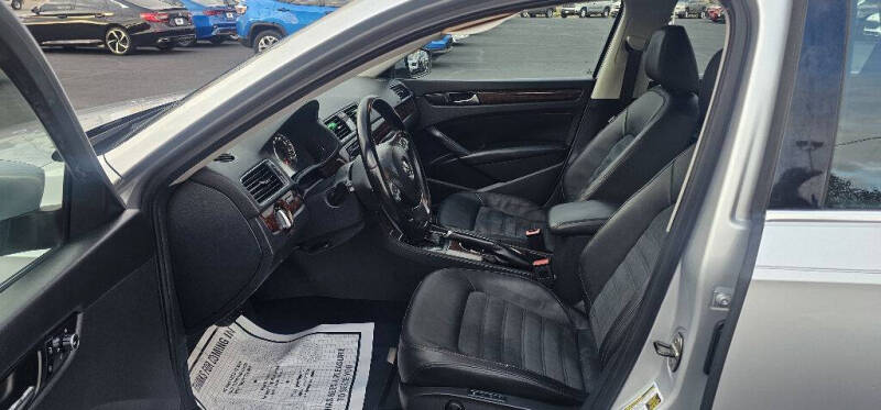 2013 Volkswagen Passat V6 SEL Premium