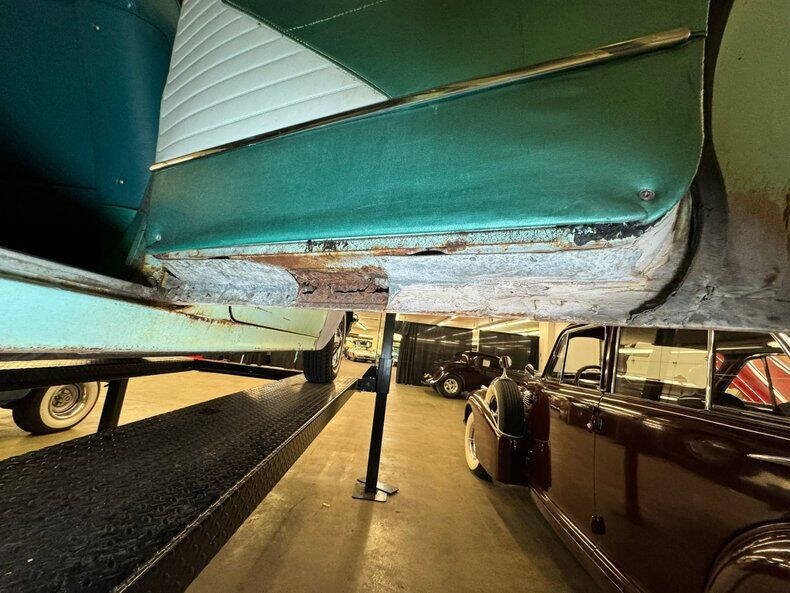 1956 Pontiac Chieftain