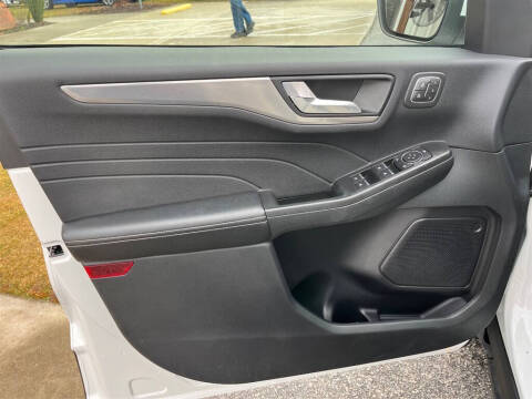 2022 Ford Escape Plug-In Hybrid Titanium