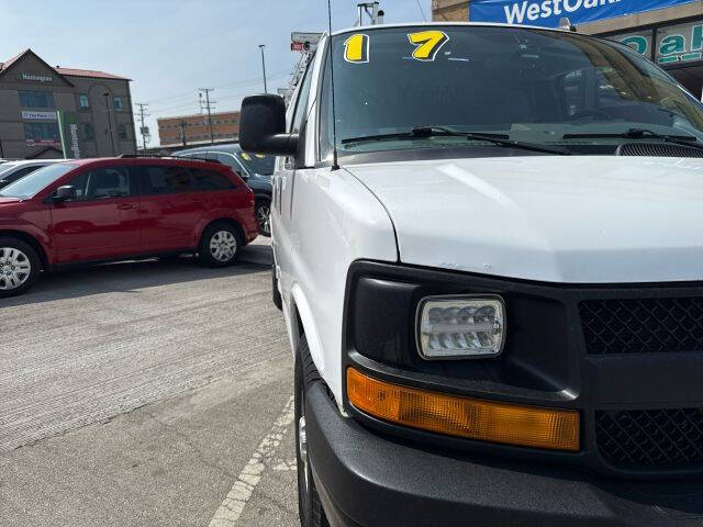 2017 Chevrolet Express 2500