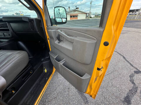 2016 Chevrolet Express 2500