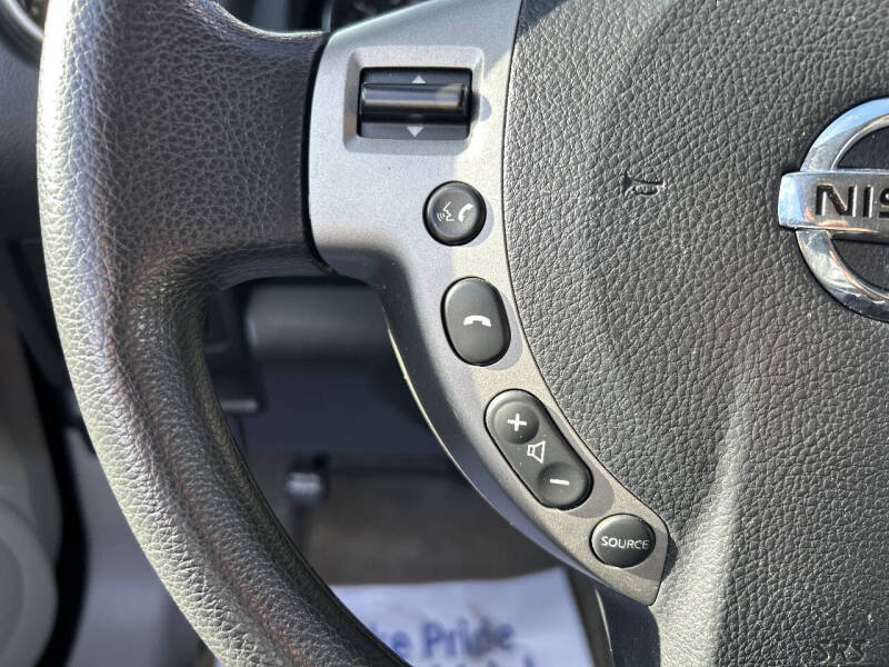 2011 Nissan Rogue SV