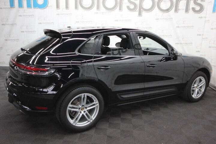 2023 Porsche Macan