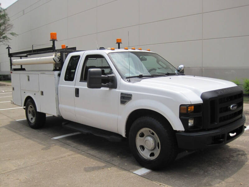 2009 Ford F-350 Super Duty for sale at Reynolds Auto Group in Plano TX