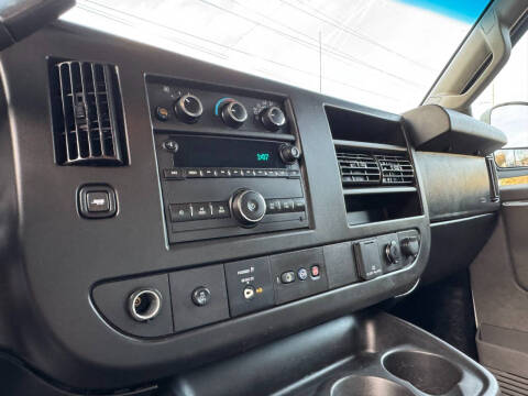 2021 Chevrolet Express 2500