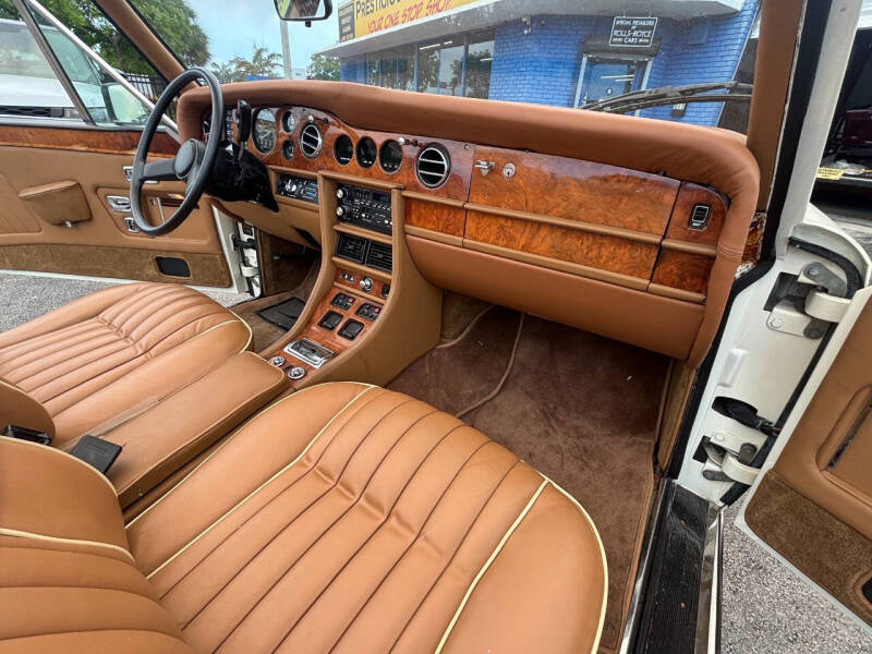 1987 Rolls-Royce Corniche