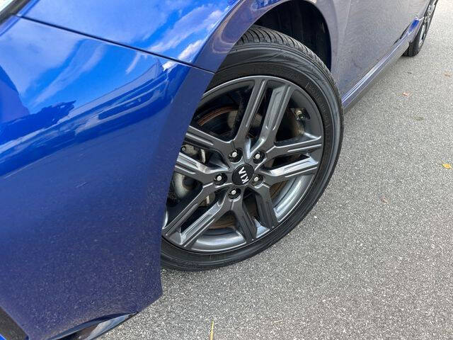 2020 Kia Forte GT Line