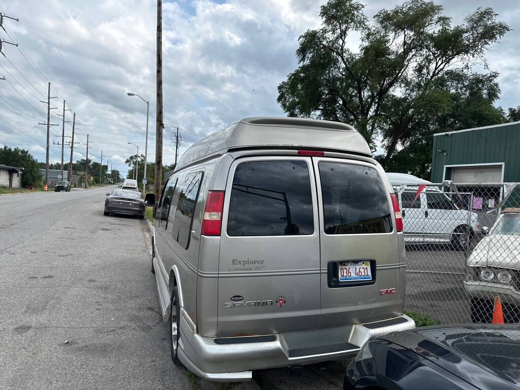 2004 GMC Savana for sale at DEES AUTO SALES & KUSTOMS WHIPS INC in Gary, IN