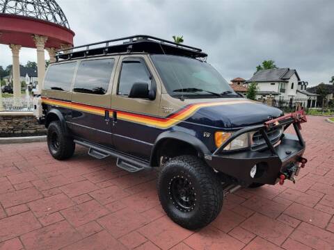 2001 Ford E-350 for sale at Haggle Me Classics in Hobart IN