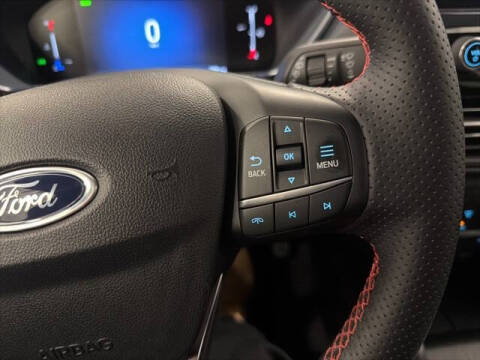 2025 Ford Escape Hybrid ST-Line Select