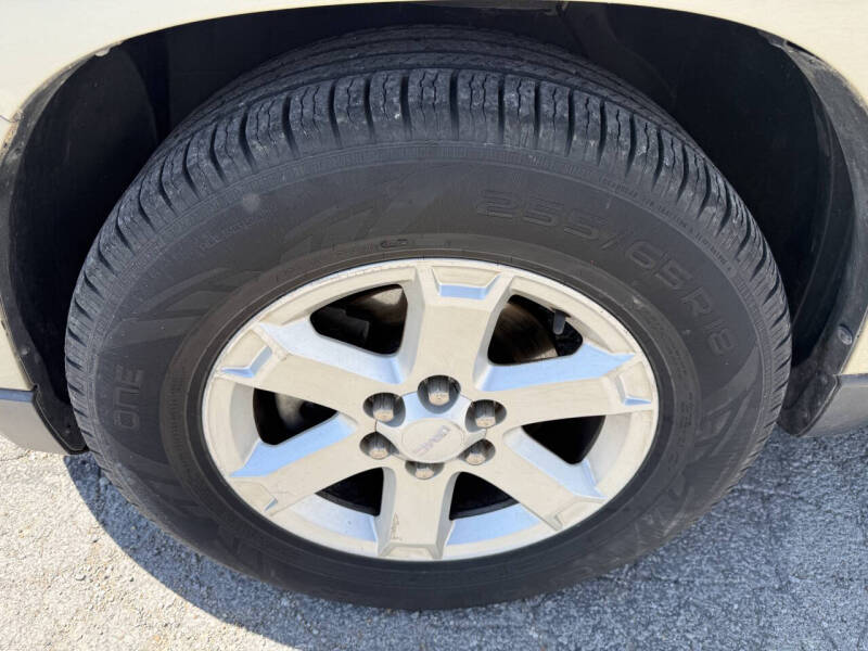 2013 GMC Acadia SLE-1