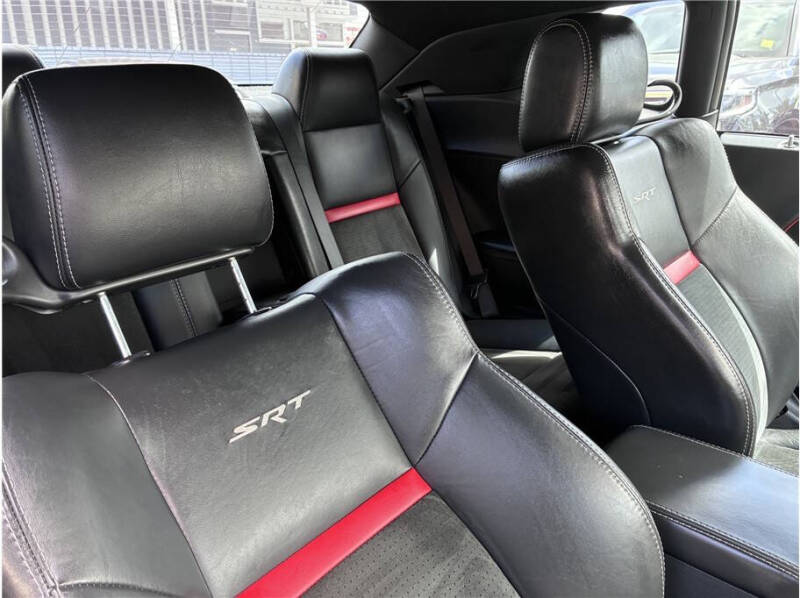 2009 Dodge Challenger SRT8