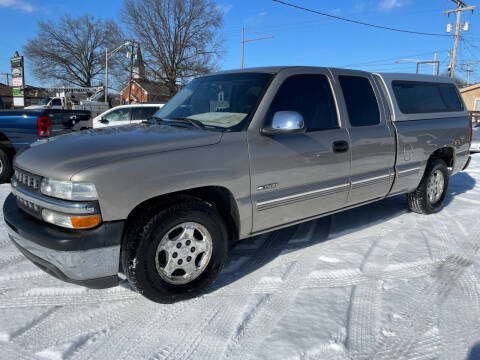 2002 Chevrolet Silverado 1500 for sale at Easter Brothers Preowned Autos in Vienna WV