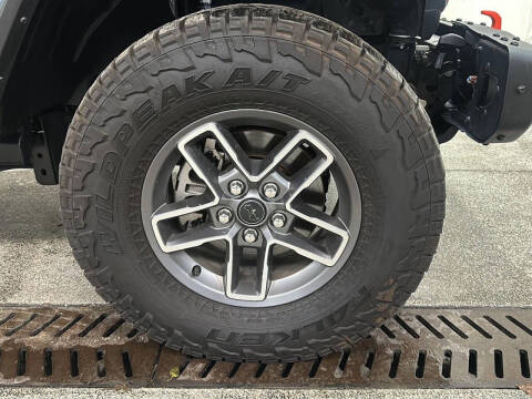 2024 Jeep Gladiator Mojave X