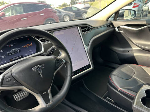2013 Tesla Model S Performance