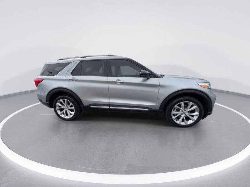 2021 Ford Explorer Platinum