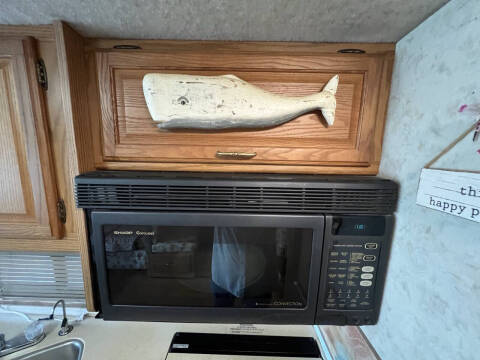 2000 Winnebago Adventurer