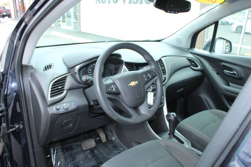 2022 Chevrolet Trax LS