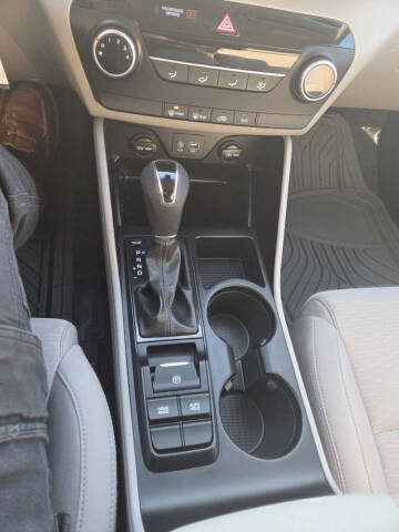 2019 Hyundai Tucson SE