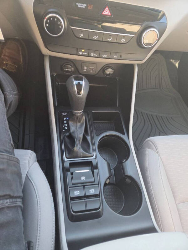 2019 Hyundai Tucson SE