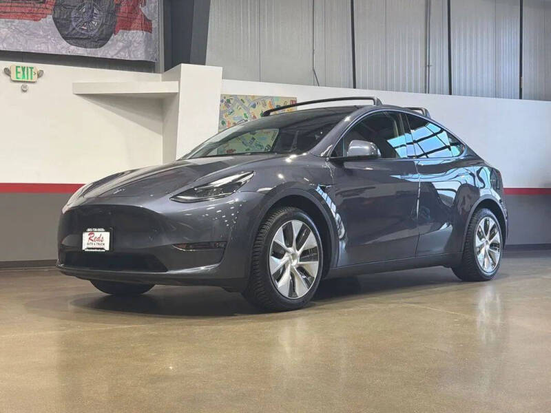 2023 Tesla Model Y Long Range