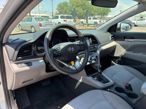 2019 Hyundai Elantra