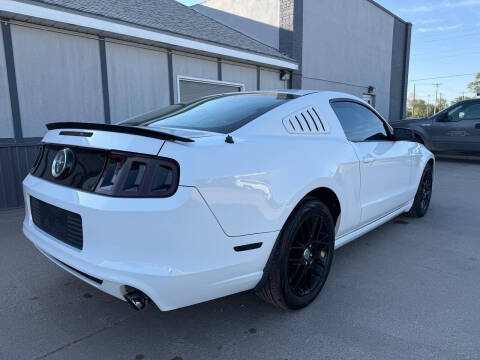 2014 Ford Mustang V6