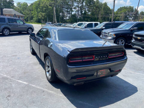 2019 Dodge Challenger SXT