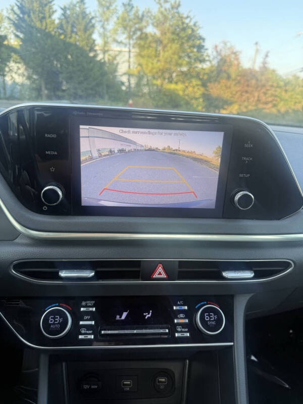 2021 Hyundai Sonata Hybrid Blue