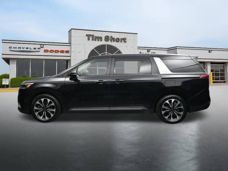 2024 Kia Carnival EX