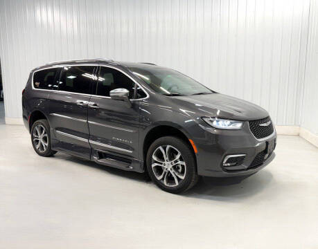 2022 Chrysler Pacifica Pinnacle