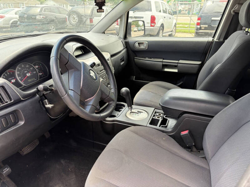 2004 Mitsubishi Endeavor